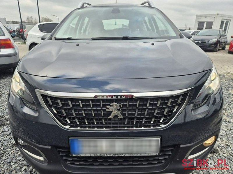 2018' Peugeot 2008 photo #5