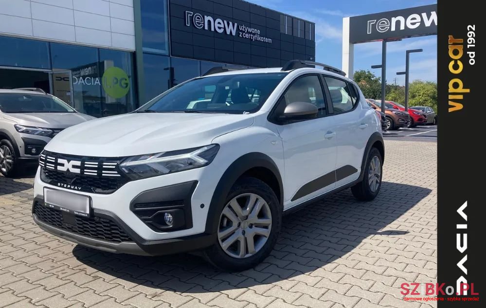 2022' Dacia Sandero Stepway photo #2