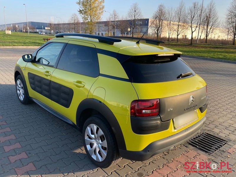 2015' Citroen C4 Cactus photo #5