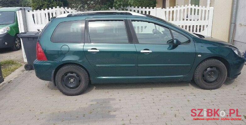 2008' Peugeot 307 photo #1