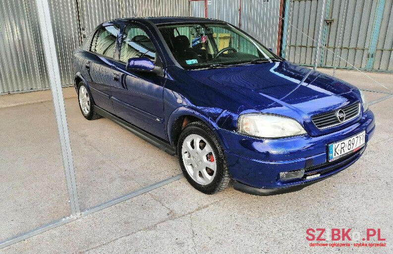 2003' Opel Astra photo #1