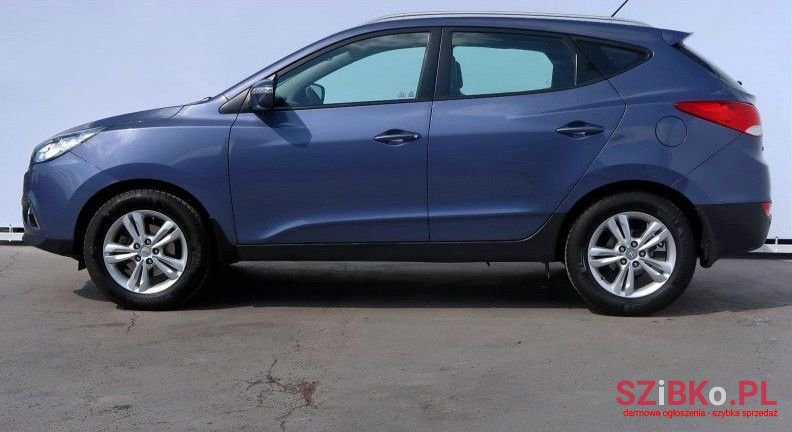 2012' Hyundai ix35 photo #2