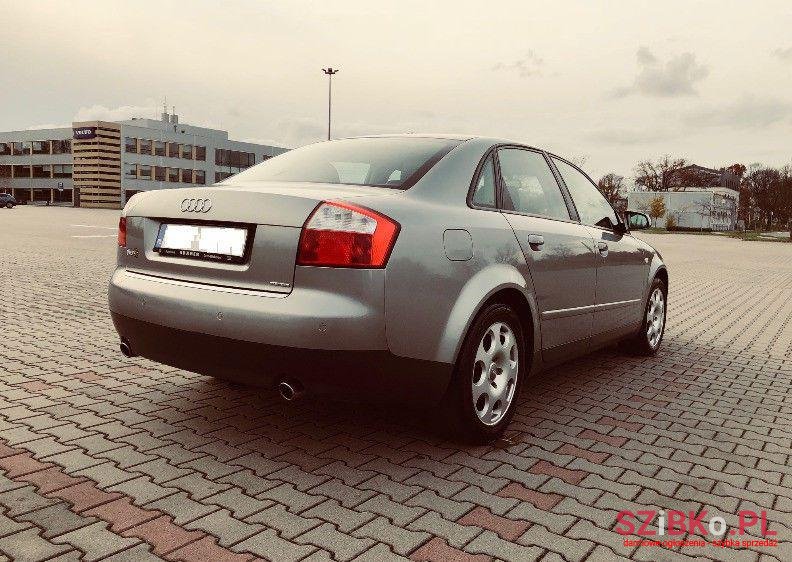 2001' Audi A4 photo #1