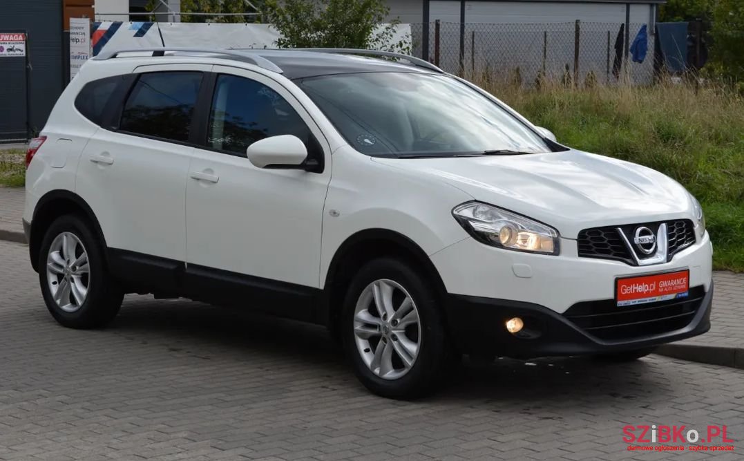 2013' Nissan Qashqai photo #2