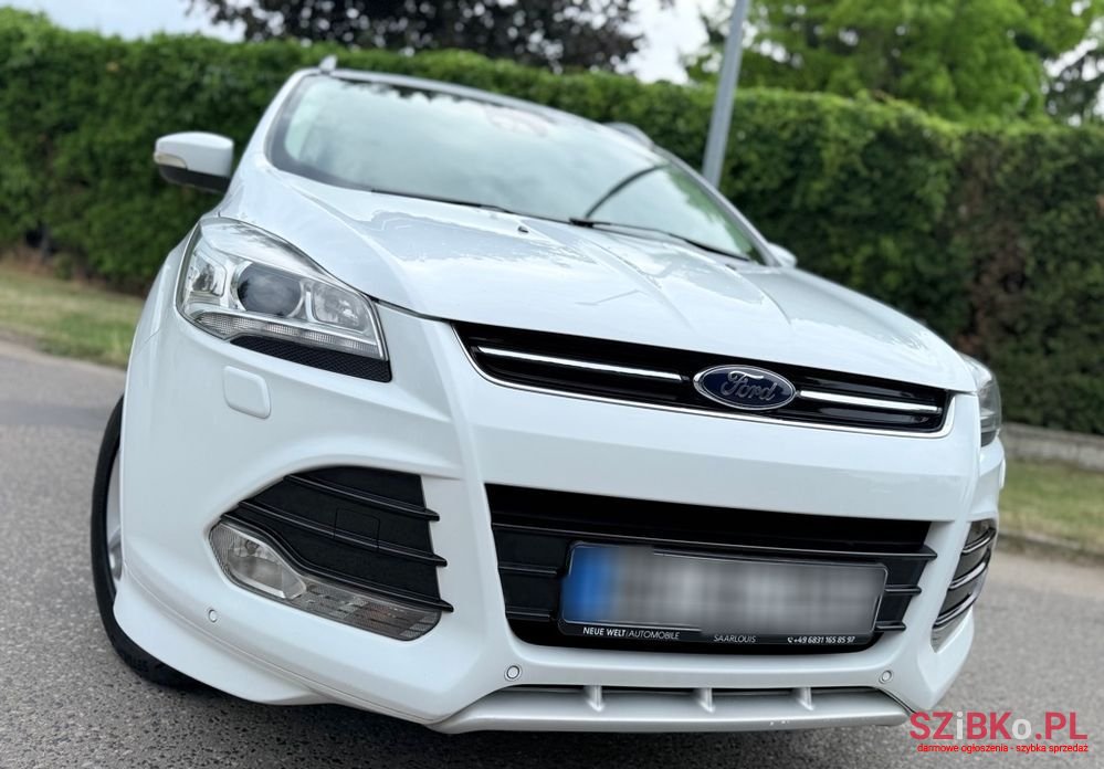 2014' Ford Kuga photo #2