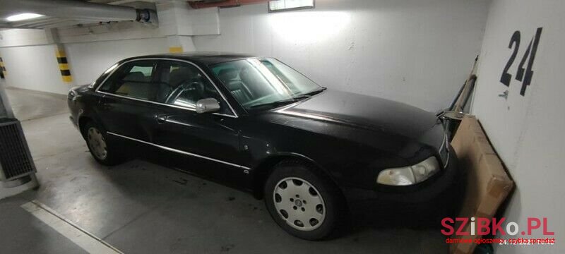 1995' Audi A8 photo #2