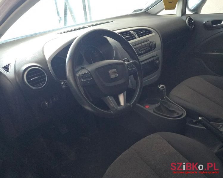 2009' SEAT Leon 1.9 Tdi Reference photo #2