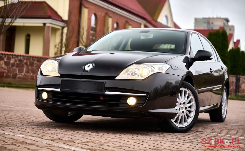 2009' Renault Laguna photo #4