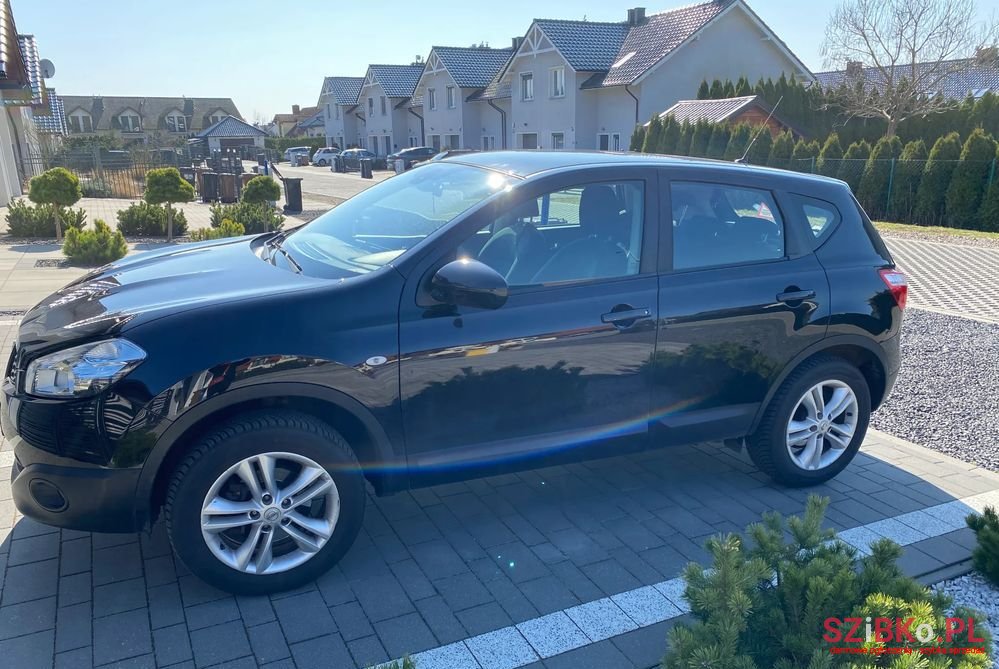 2011' Nissan Qashqai photo #1