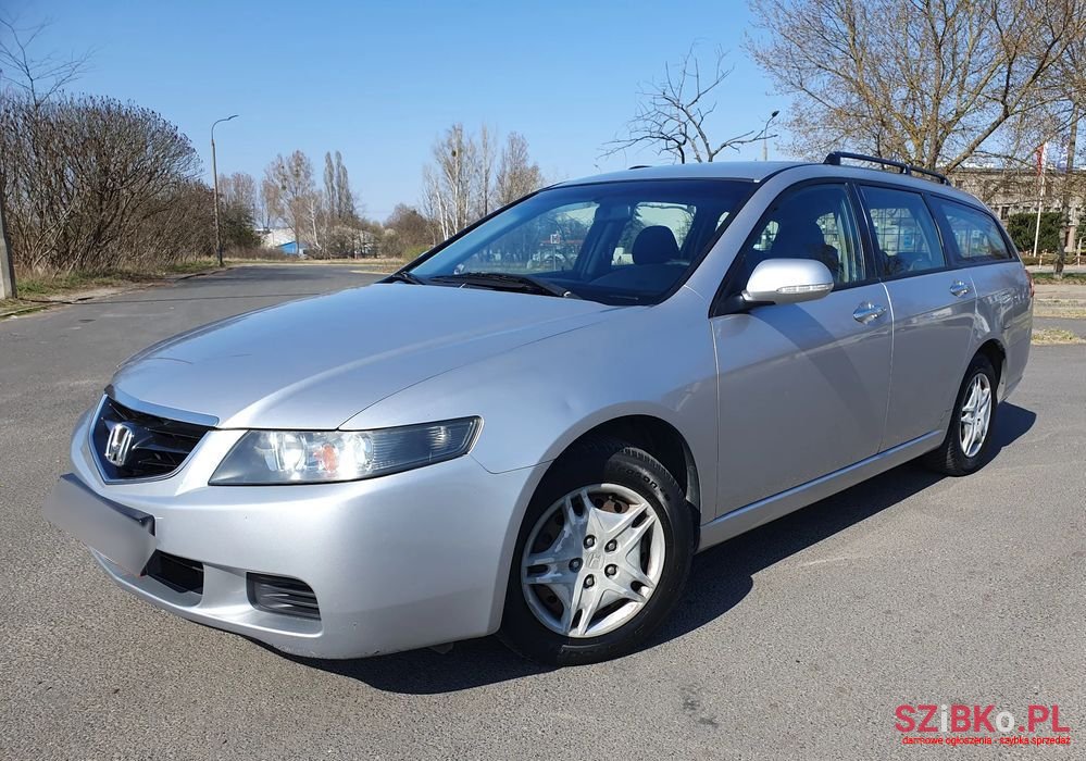 2004' Honda Accord 2.0 Comfort photo #1