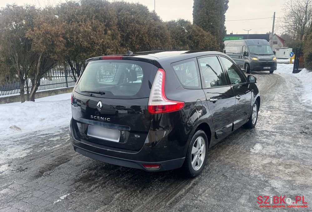 2011' Renault Grand Scenic photo #3