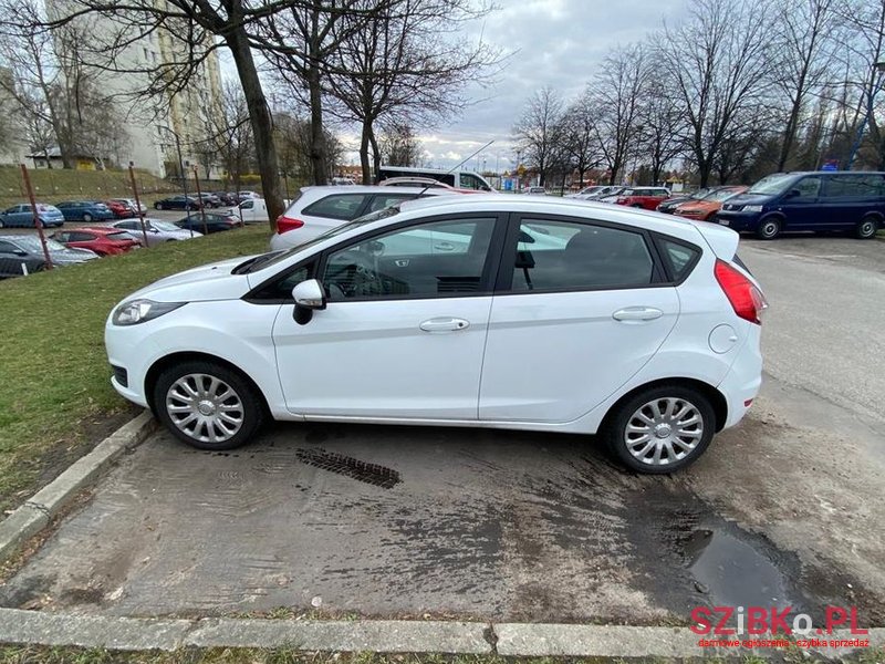 2014' Ford Fiesta photo #3