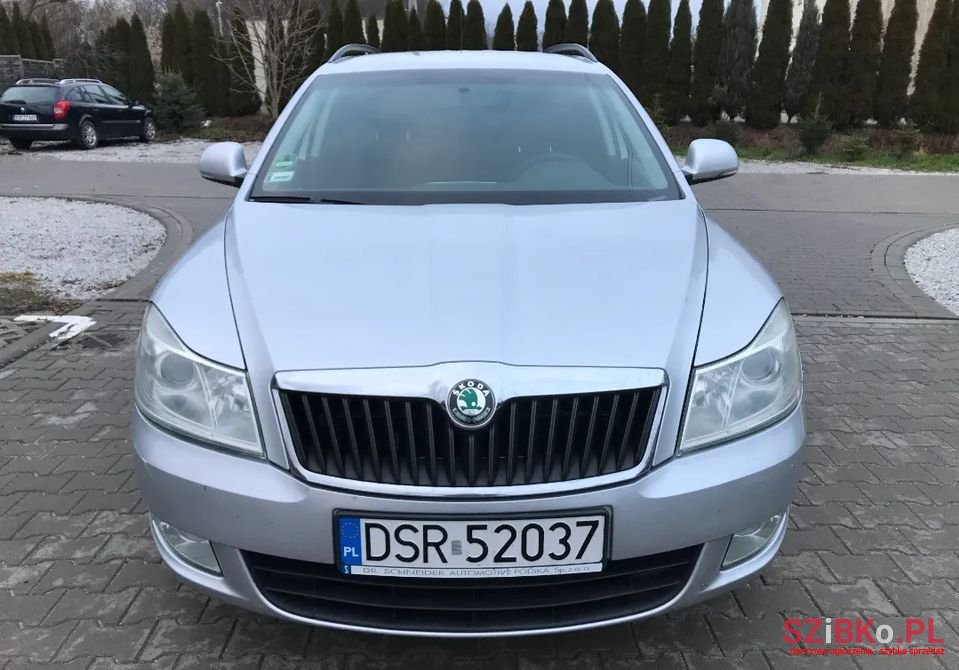 2012' Skoda Octavia photo #3