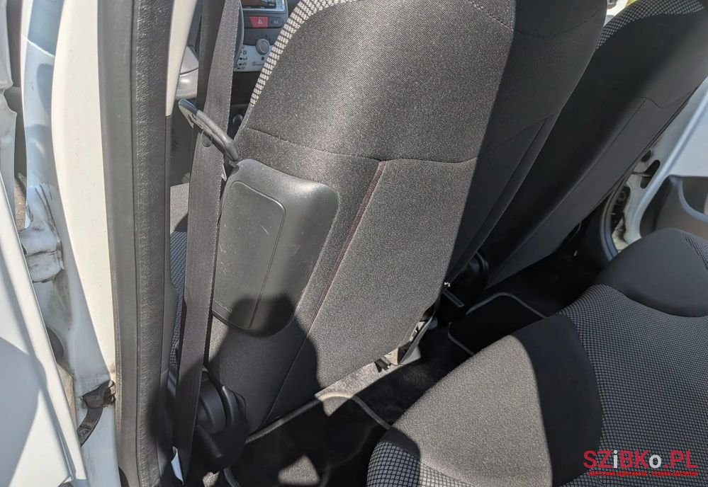 2014' Toyota Aygo 1.0 Vvt-I Active photo #6