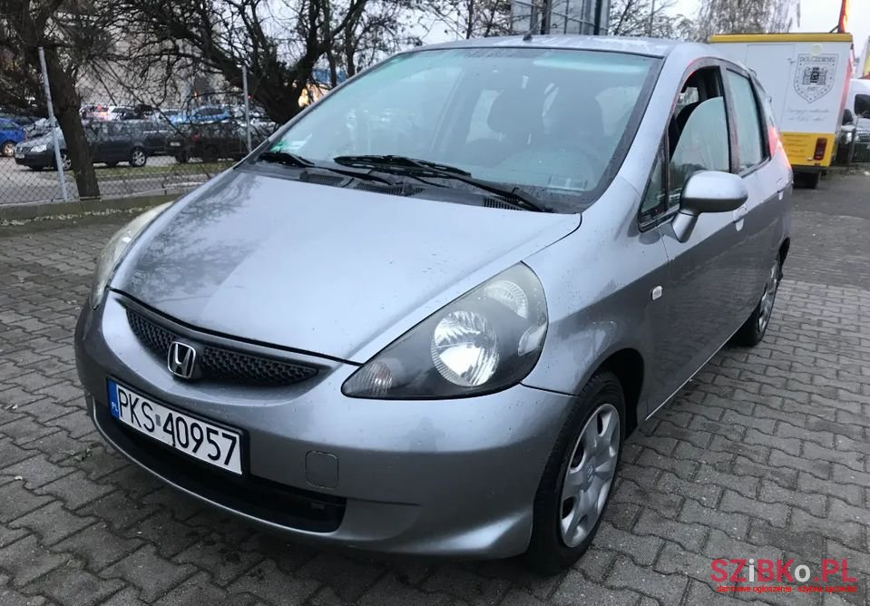 2008' Honda Jazz photo #2