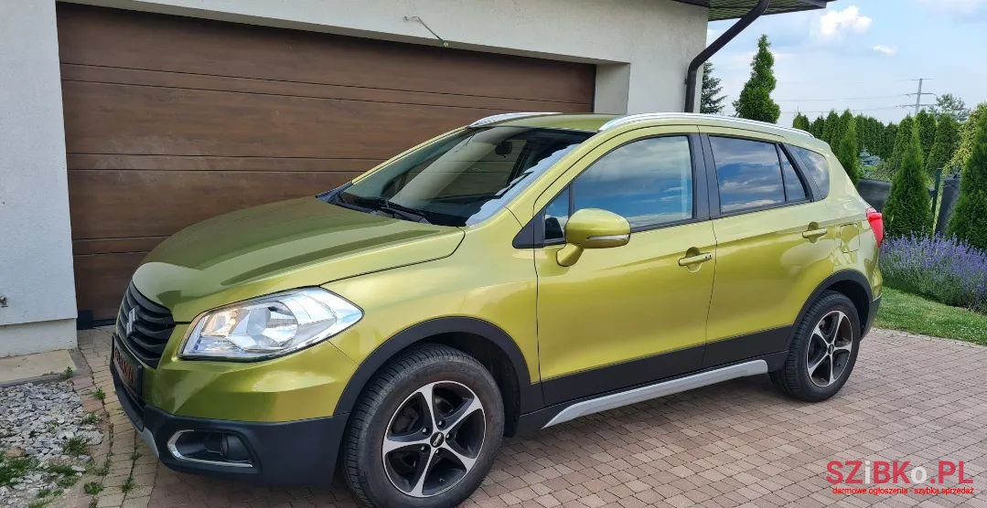 2014' Suzuki Sx4 S-Cross photo #5