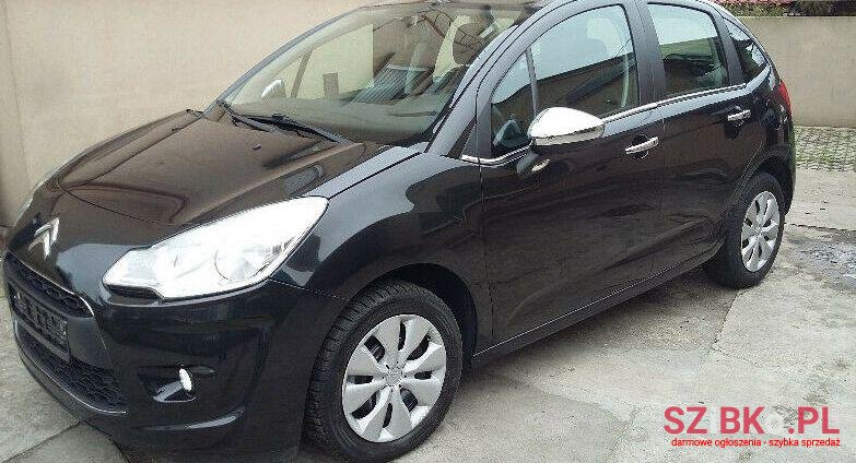 2010' Citroen C3 Picasso photo #1