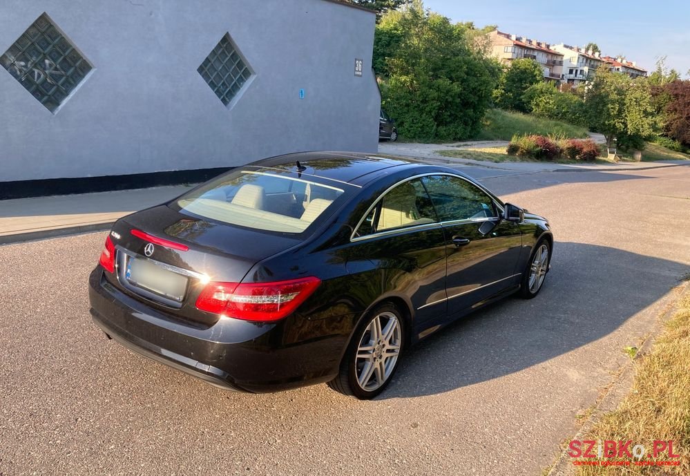 2012' Mercedes-Benz E-Class photo #4
