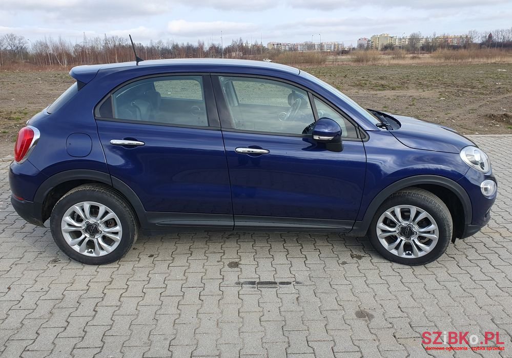2015' Fiat 500X photo #2