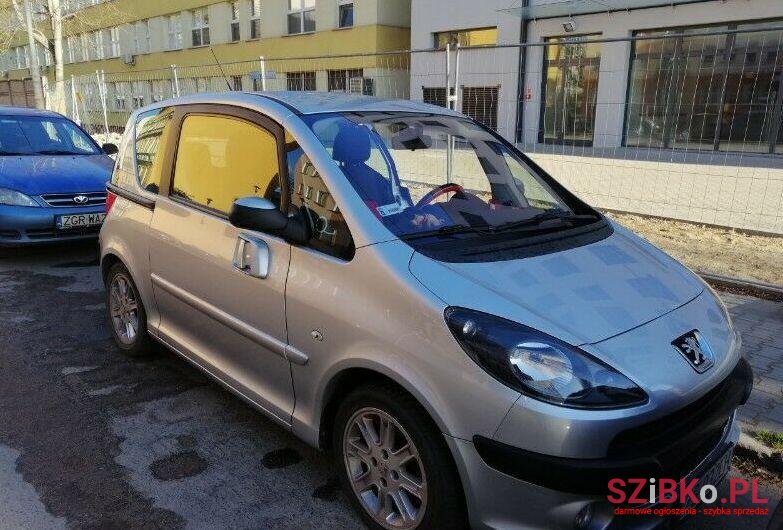 2005' Peugeot photo #2