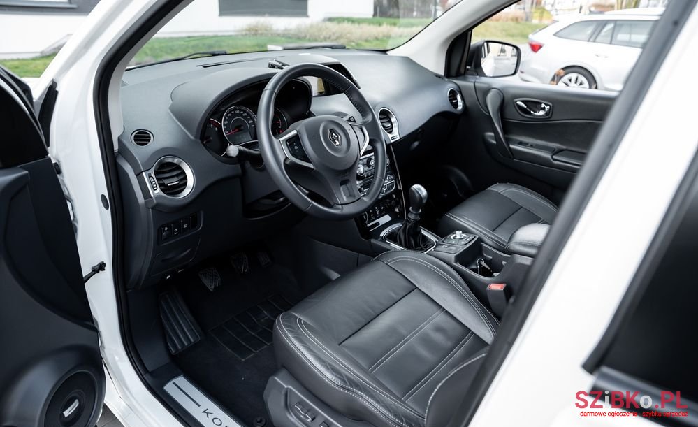 2012' Renault Koleos photo #5