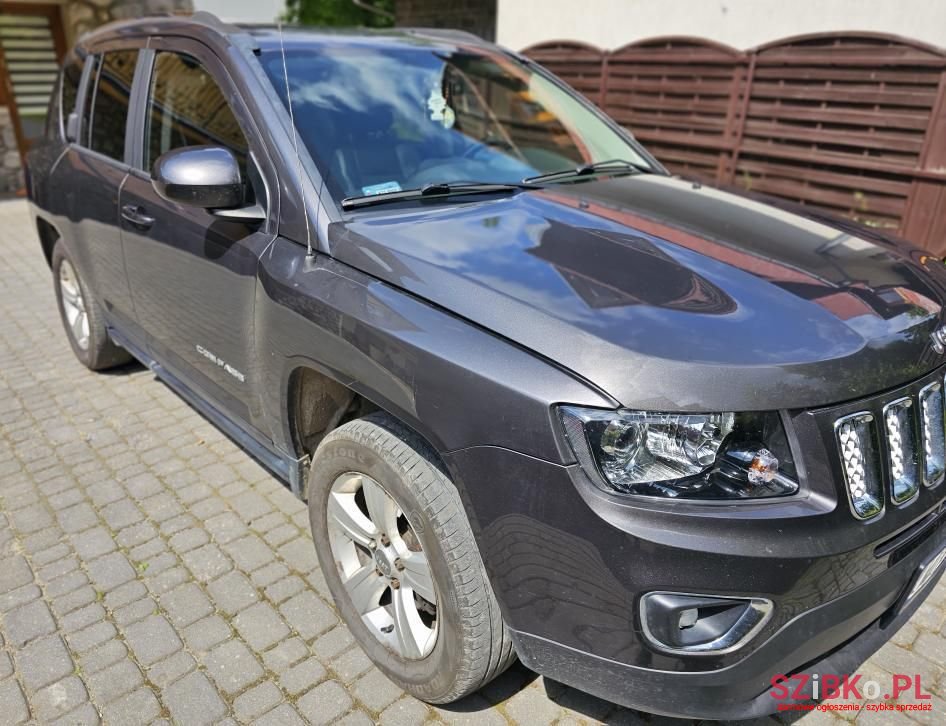 2015' Jeep Compass photo #2