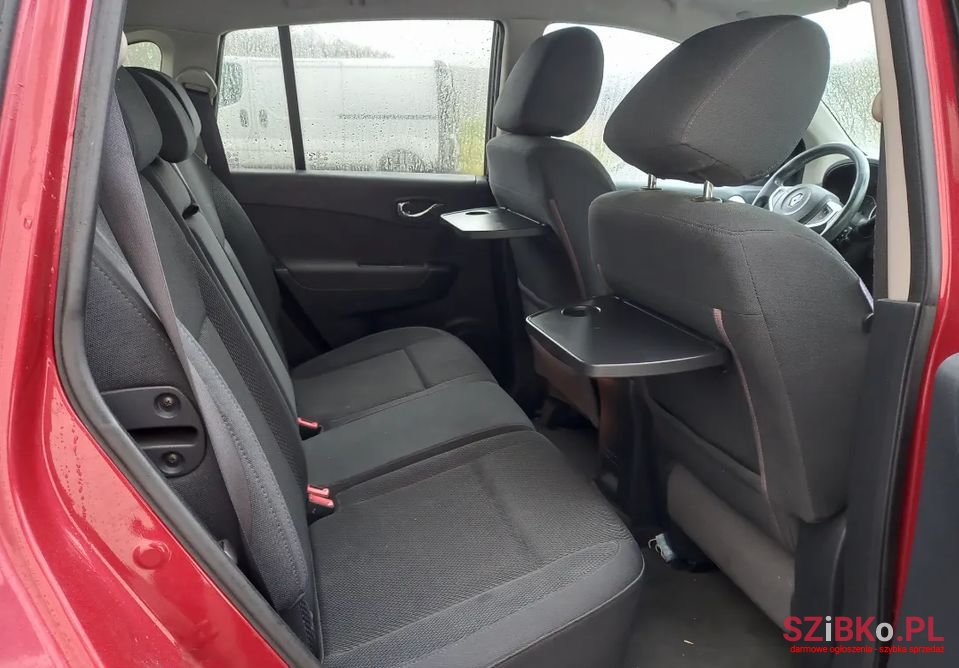 2008' Renault Koleos photo #6