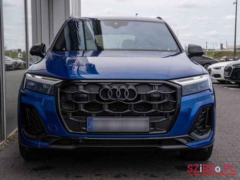 2024' Audi Q7 photo #1