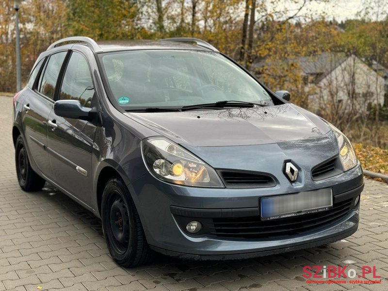 2009' Renault Clio 1.2 16V Tce Alize photo #2