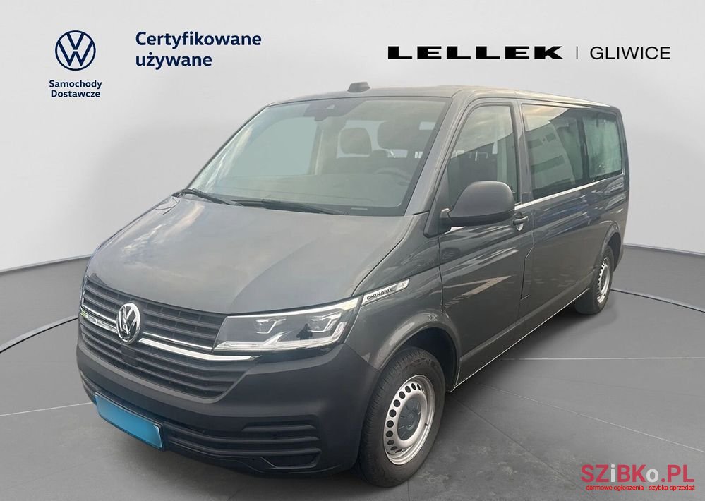 2023' Volkswagen Caravelle photo #1