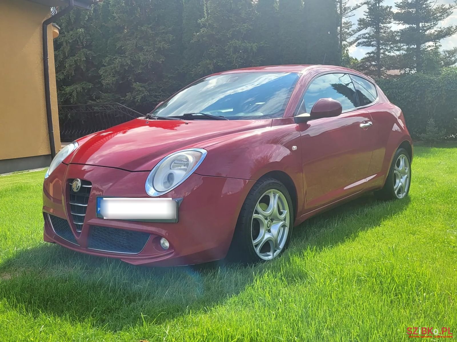 2011' Alfa Romeo MiTo photo #1