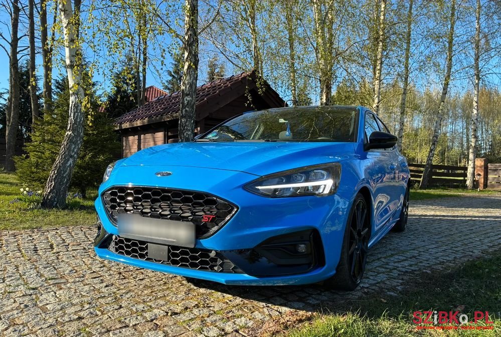 2021' Ford Focus 2.3 Ecoboost St Edition photo #2