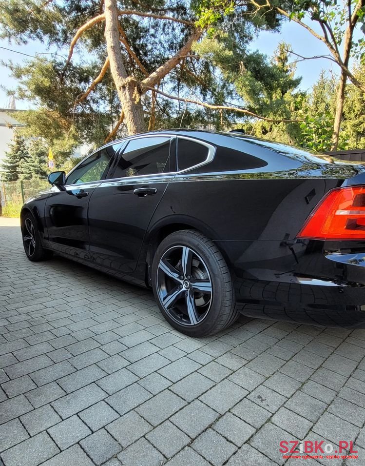 2017' Volvo S90 D4 Momentum photo #4