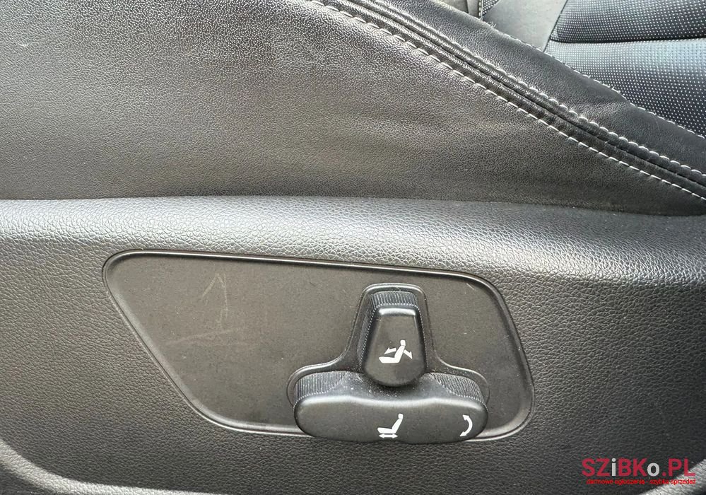 2015' SsangYong Tivoli photo #6