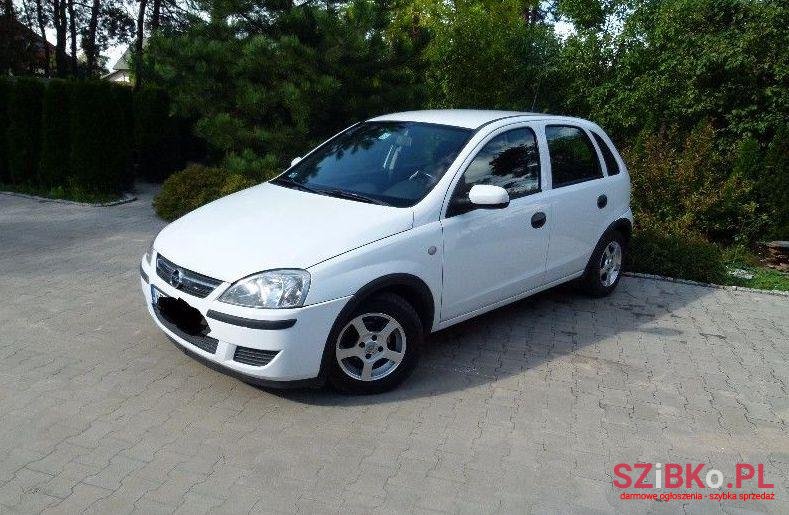 2003' Opel Corsa photo #1