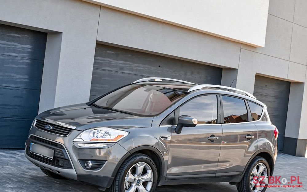 2012' Ford Kuga photo #2