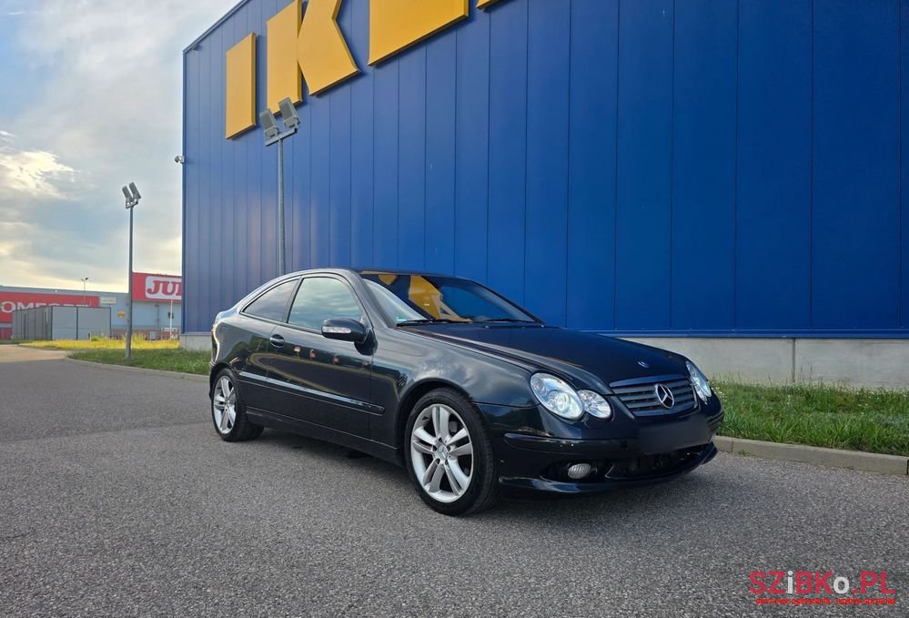2000' Mercedes-Benz C-Class photo #3