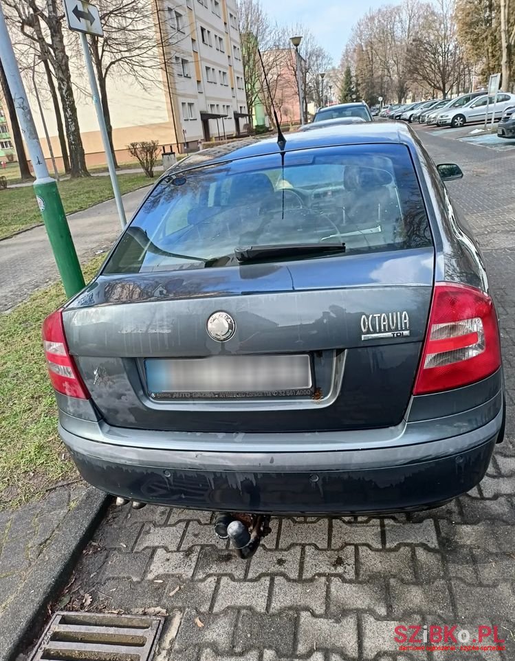 2007' Skoda Octavia 1.9 Tdi Elegance photo #5