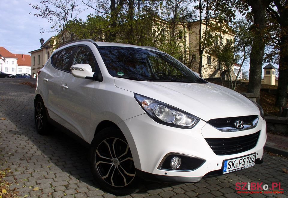 2011' Hyundai ix35 photo #4