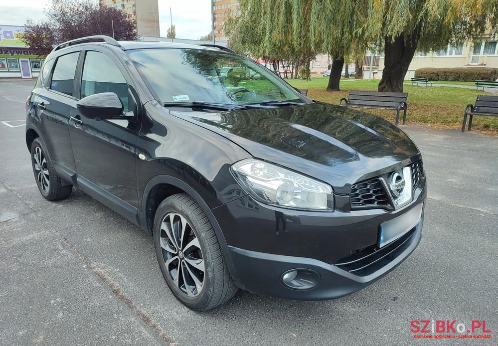 2013' Nissan Qashqai 1.6 Dci 360 photo #2