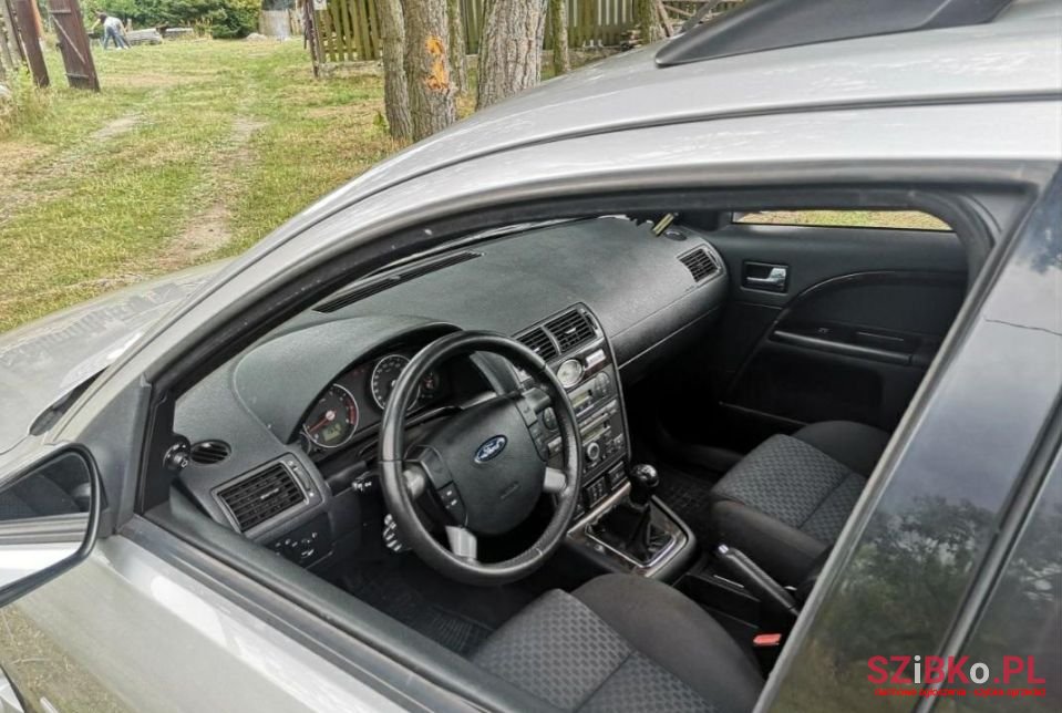 2004' Ford Mondeo photo #2