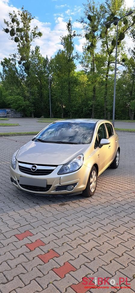 2010' Opel Corsa 1.4 16V 111 photo #3