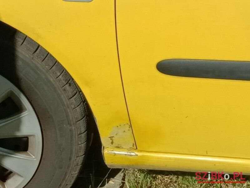 2003' SEAT Ibiza photo #3