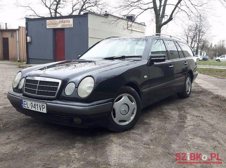 1999' Mercedes-Benz E Class photo #1