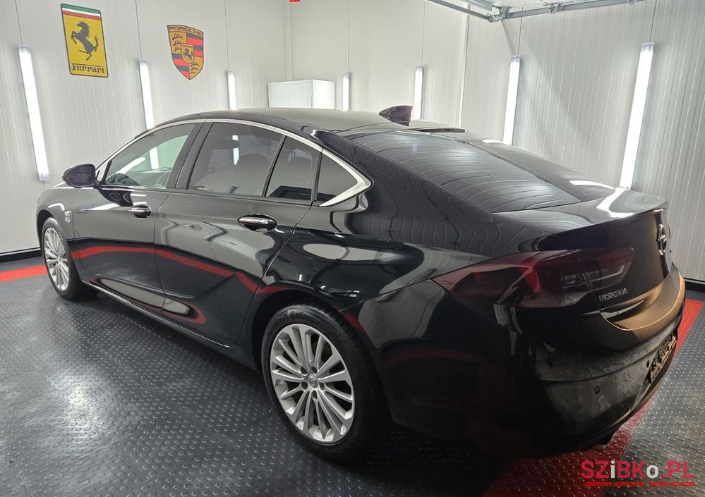 2018' Opel Insignia photo #2