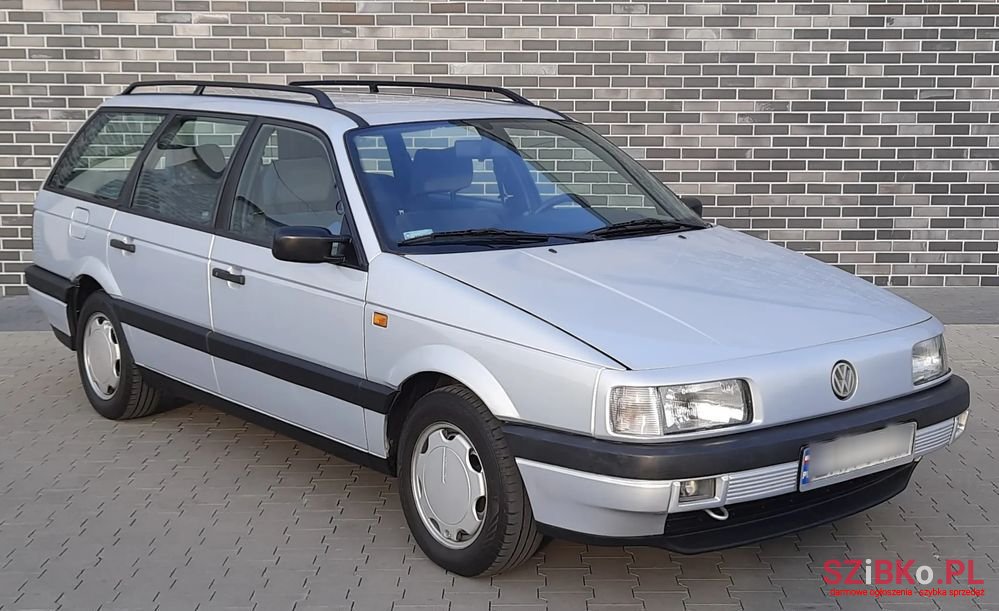 1992' Volkswagen Passat photo #6