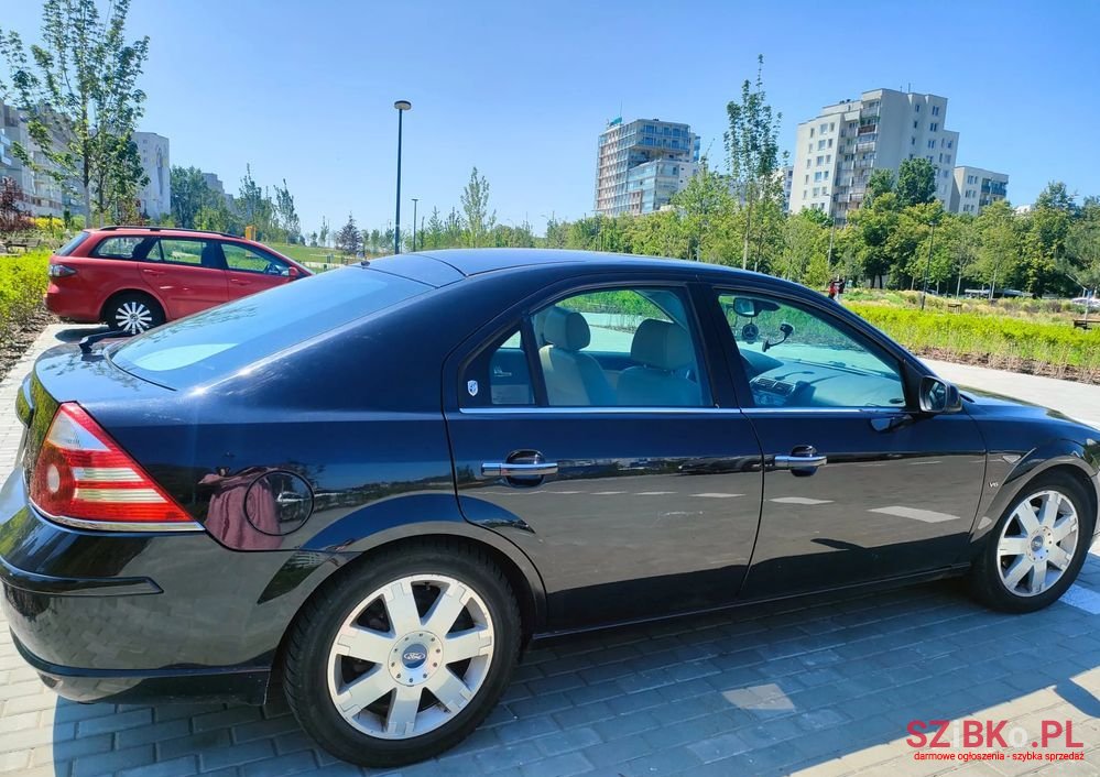 2006' Ford Mondeo 2.5 V6 Ghia photo #5