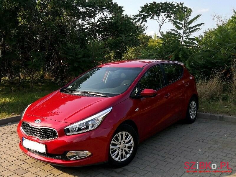 2013' Kia Ceed photo #1
