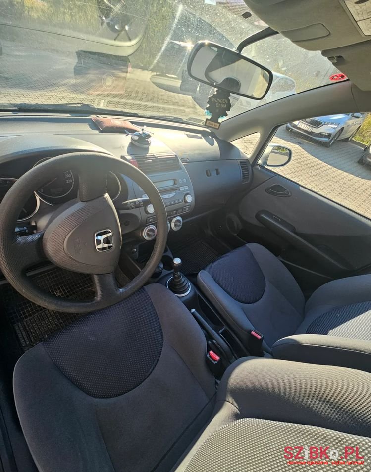 2005' Honda Jazz 1.2 Ls photo #4