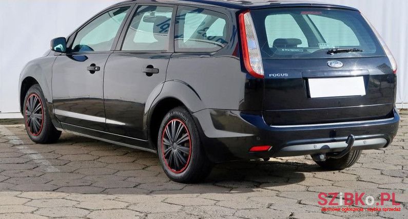 2008' Ford Focus photo #3